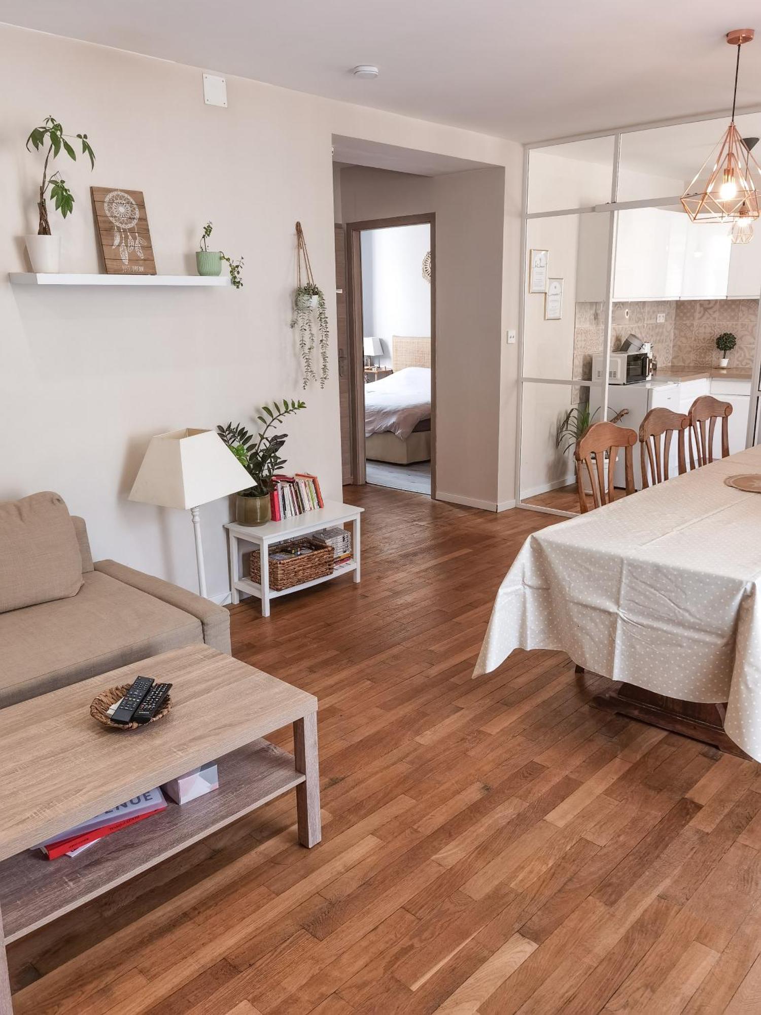 Verriere & Parement En Centre-Ville Épinal Exteriör bild